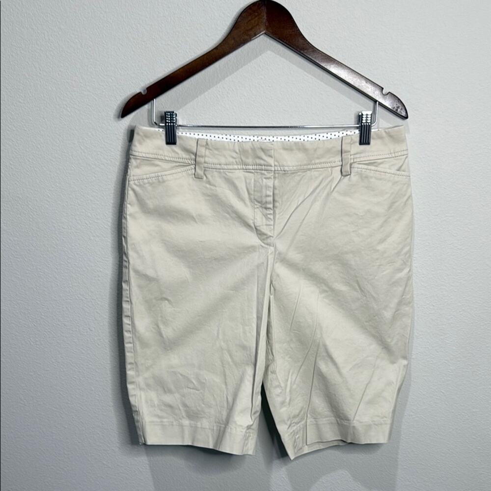 Talbots Khaki Perfect Short Bermuda Short 10" Inseam Size 10P